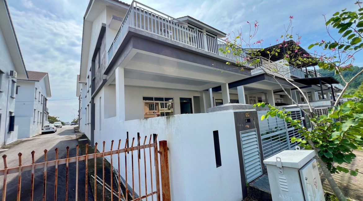 Ejen Hartanah Negeri Sembilan Teres 2 Tingkat Endlot Taman Bukit Kepayang Seremban_Ejen Rumah Hairil Wahiri_2